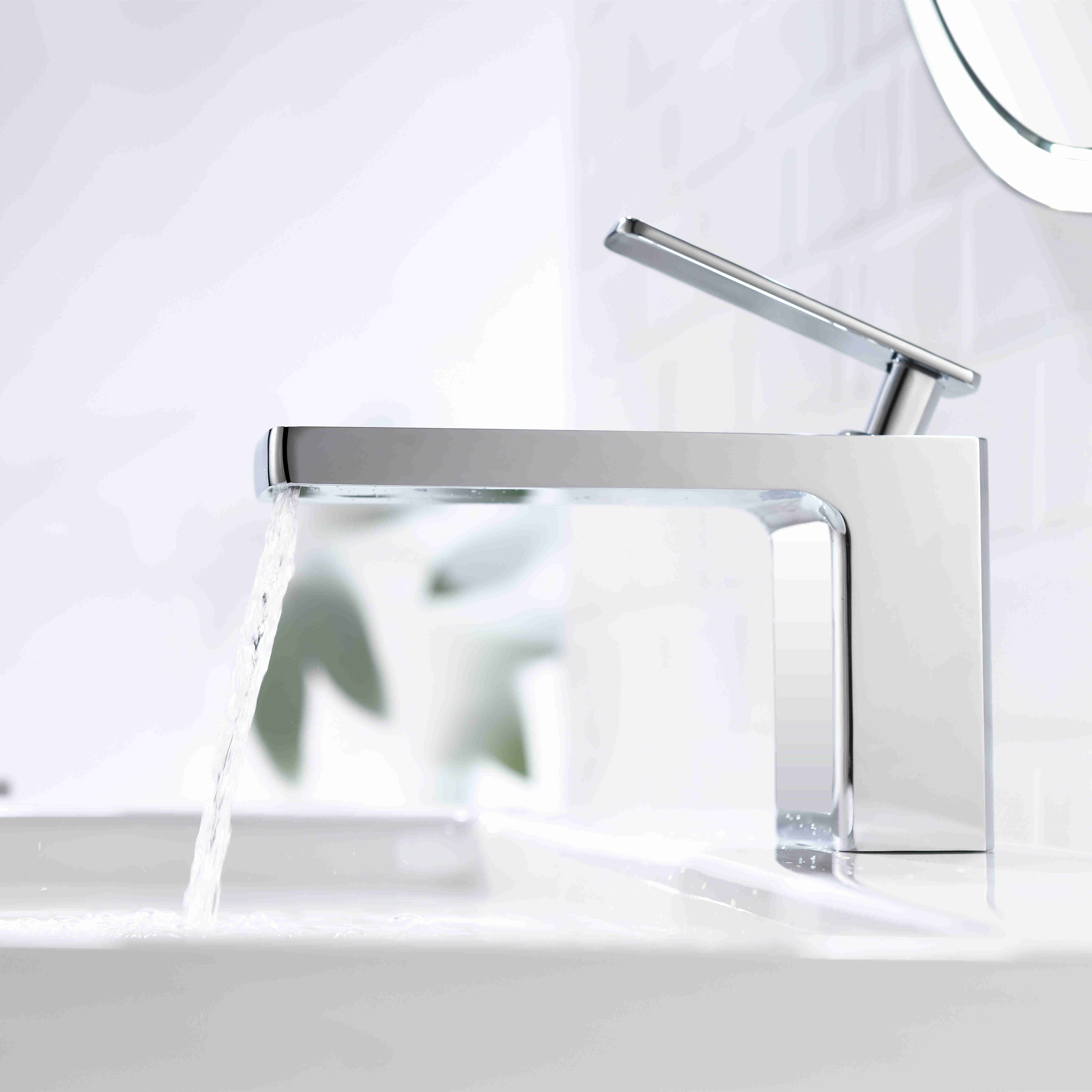 Basin faucet 600204CP